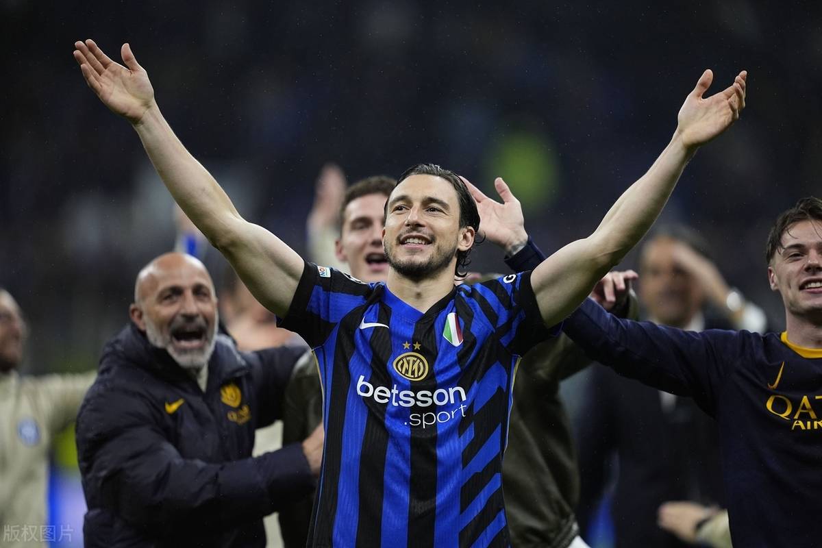 包含穆古鲁扎重返赛场，大比分获胜首场状态出色，巴塞罗那观众沸腾！热度持续攀升的词条-开云登录