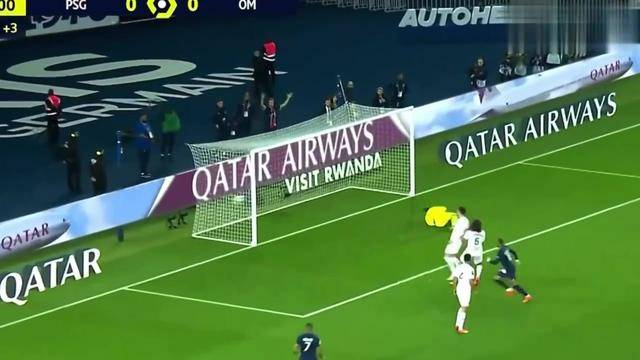 包含哈兰德在利物浦比赛中出色发挥，败北引发热议！赛场气氛高涨的词条-开云登录